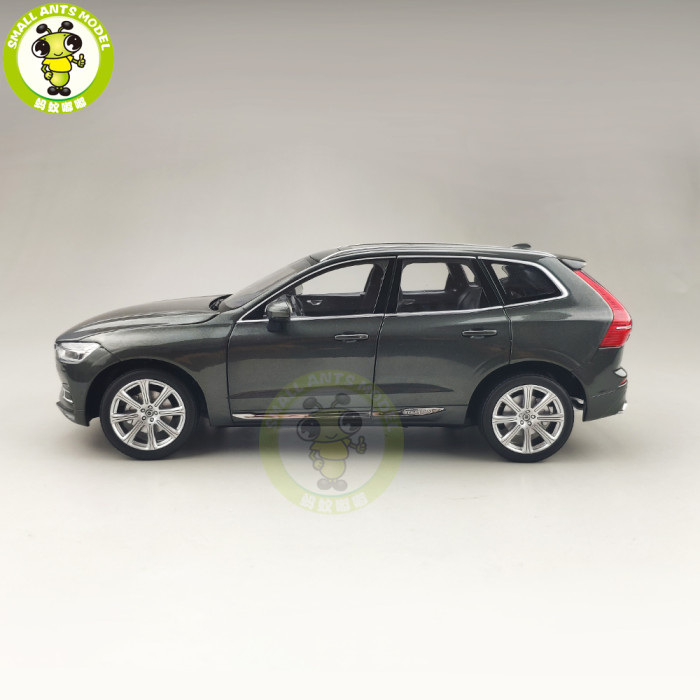 1/18 ALL NEW Volvo XC60 SUV Diecast Metal Model Car SUV Gift Hobby Collection White Color