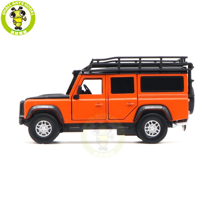 1/32 JKM Land Rover Defender 110 2017 Diecast Model Toy Car For Kids Gifts