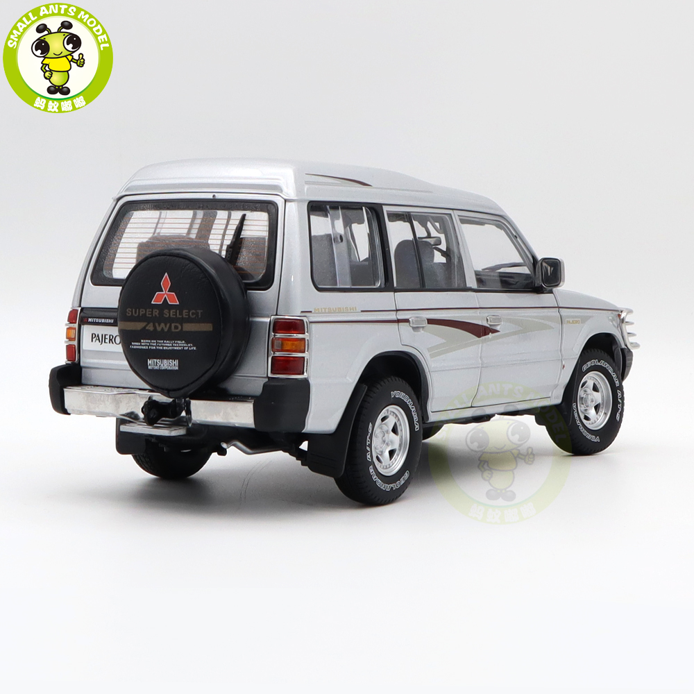 ミニカー Pajero mini 1/18 Sunyork Mitsubishi PAJERO V31 Diecast Model Toy Car Boys