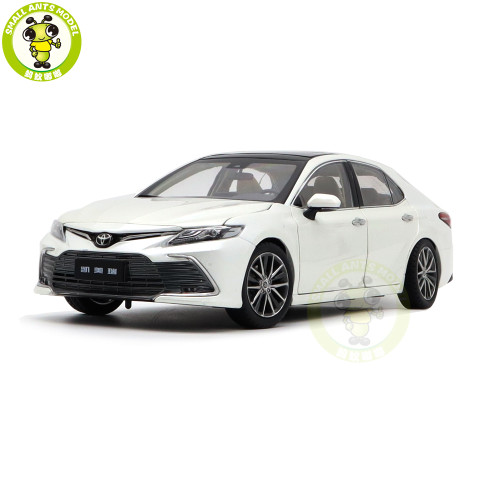 1/18 Toyota Camry 2021 Diecast Model Toy Car Boys Girls Gifts