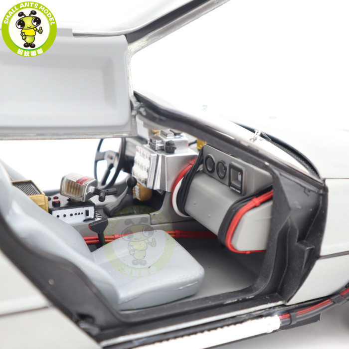 1/18 Hot Wheels Back To The Future Time Machine Ultimate Edition With Lights Sounds Diecast Model Toy Car Gifts