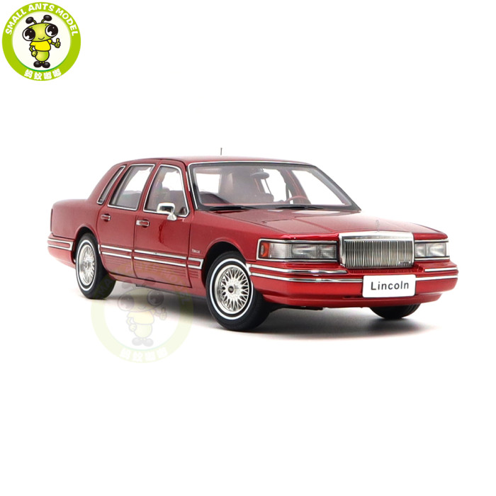 1/18 Lincoln Town Car 1990 Second Generation FN36/116 Diecast Model Toy Cars Boys Girls Gifts