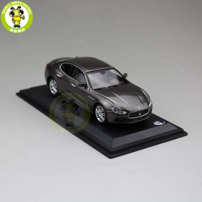 1/43 Maserati Ghibli Diecast Car Model Whitebox