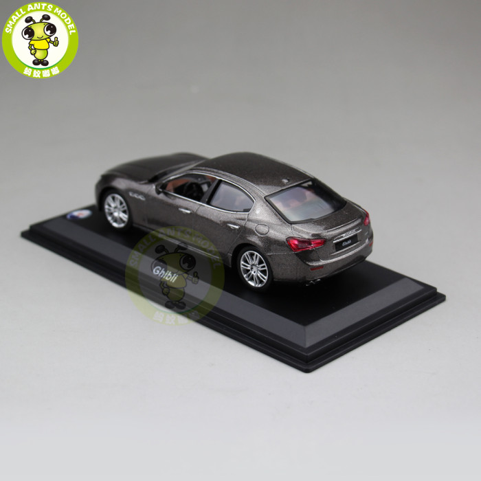 1/43 Maserati Ghibli Diecast Car Model Whitebox