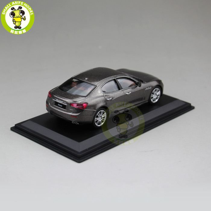 1/43 Maserati Ghibli Diecast Car Model Whitebox