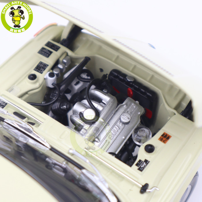 1/18 BMW 2002 tii KYOSHO 08543 Diecast Model Toys Car Gifts For Father Friends