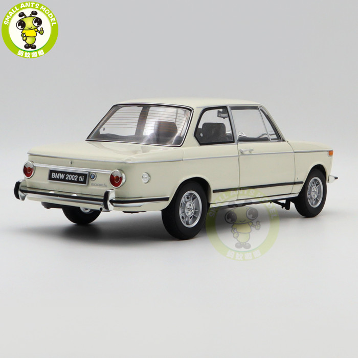 1/18 BMW 2002 tii KYOSHO 08543 Diecast Model Toys Car Gifts For Father Friends