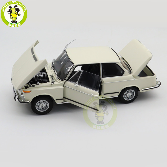 1/18 BMW 2002 tii KYOSHO 08543 Diecast Model Toys Car Gifts For Father Friends