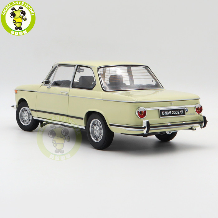 1/18 BMW 2002 tii KYOSHO 08543 Diecast Model Toys Car Gifts For Father Friends