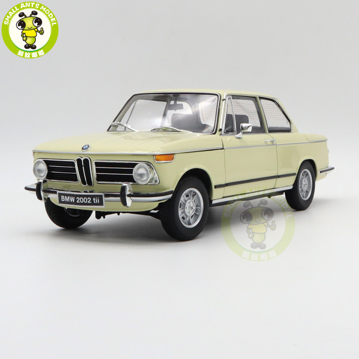1/18 BMW 2002 tii KYOSHO 08543 Diecast Model Toys Car Gifts For Father Friends