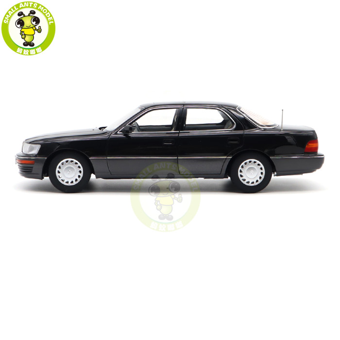 1/18 Toyota Lexus First Generation LS 400 LS400 XF10 1989 1994 White Color Diecast Model Toy Car Boys Girls Gifts