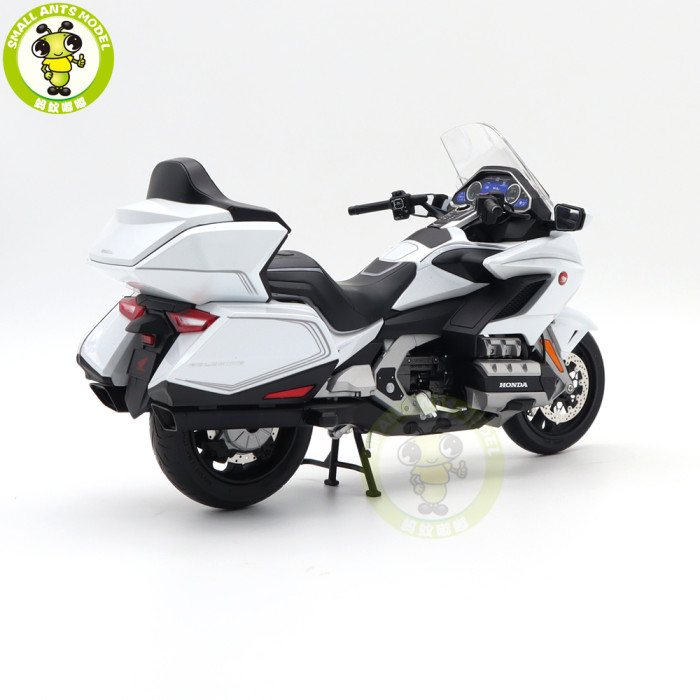 1/12 Honda Gold Wing GL1800 LCD Models Diecast Motorcycle Model Toys Gifts For Boyfriend Father Husband