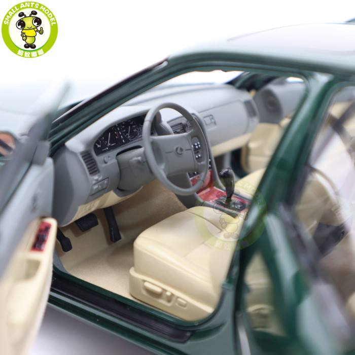 1/18 Toyota Lexus First Generation LS 400 LS400 XF10 1989 1994 Green Color Diecast Model Toy Car Boys Girls Gifts