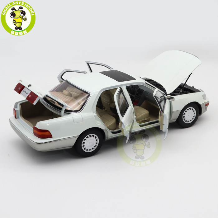 1/18 Toyota Lexus First Generation LS 400 LS400 XF10 1989 1994 Green Color Diecast Model Toy Car Boys Girls Gifts