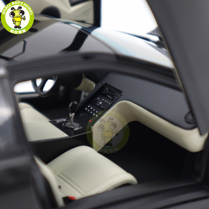 1/18 Autoart 79159 Lamborghini Diablo SE30 DEEP BLACK Model Car Gifts For Husband Father Boyfriend