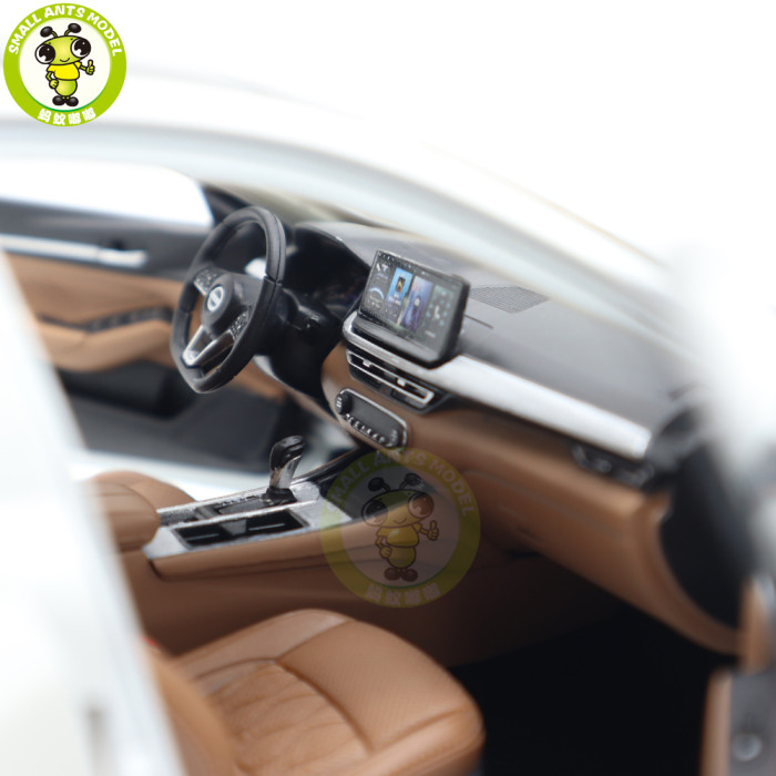 1/18 Nissan ALTIMA 2022 Diecast Model Toys Car Gifts For Father Boyfriend Husband