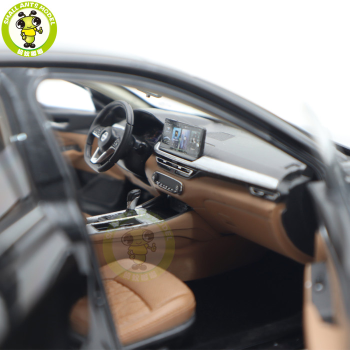 1/18 Nissan ALTIMA 2022 Diecast Model Toys Car Gifts For Father Boyfriend Husband