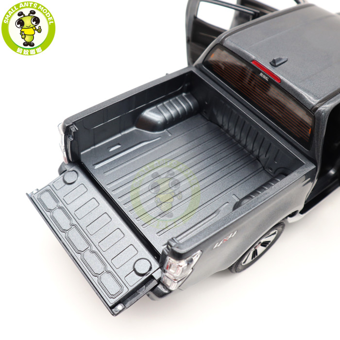 1/18 ISUZU D MAX D-MAX 2021 Pickup Truck Diecast Model Car Toys Gifts For Father Husband Boyfriend
