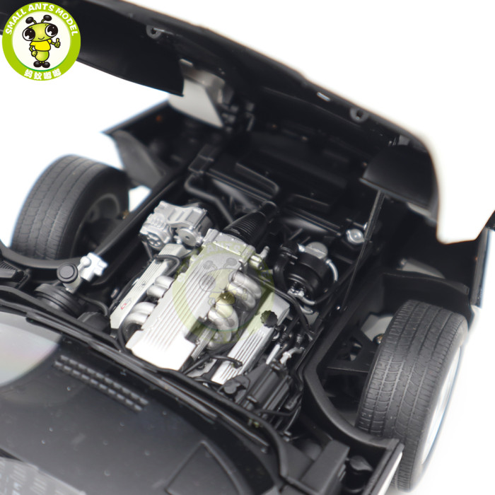 1/18 Chevrolet Corvette C4 1986 Autoart 71241 71242 71243 Diecast Model Car Gifts For Husband Father Boyfriend