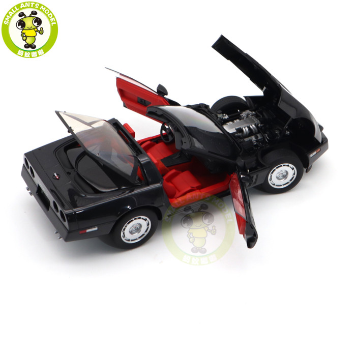 1/18 Chevrolet Corvette C4 1986 Autoart 71241 71242 71243 Diecast Model Car Gifts For Husband Father Boyfriend