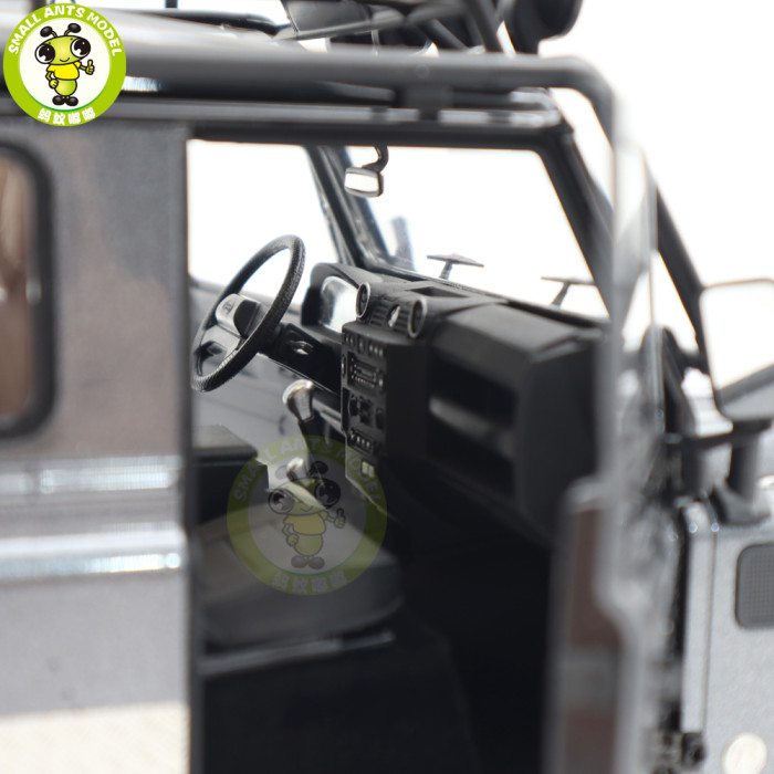 1/18 Land Rover Defender 90 Kyosho 08901 Diecast Model Toy Car Gifts For Friends Father
