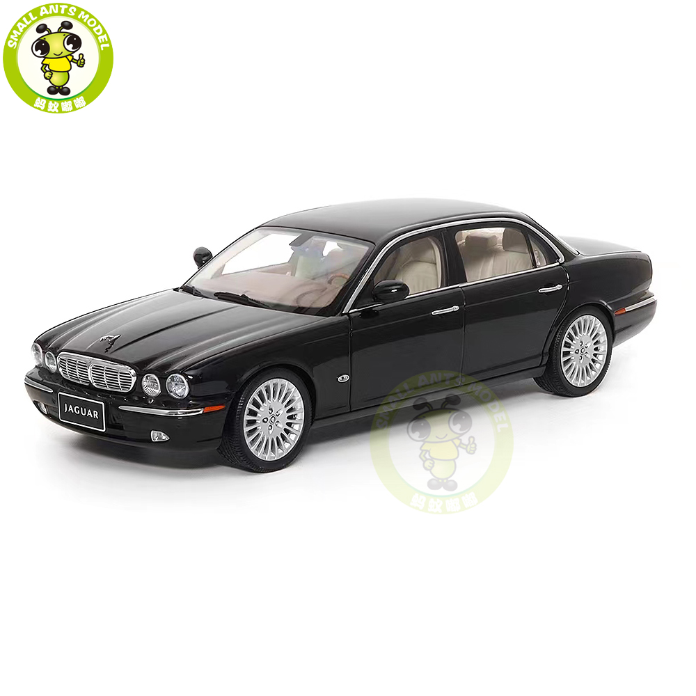 1/18 Land Rover Jaguar XJ X350 XJ6 Almost Real 810501 Diecast