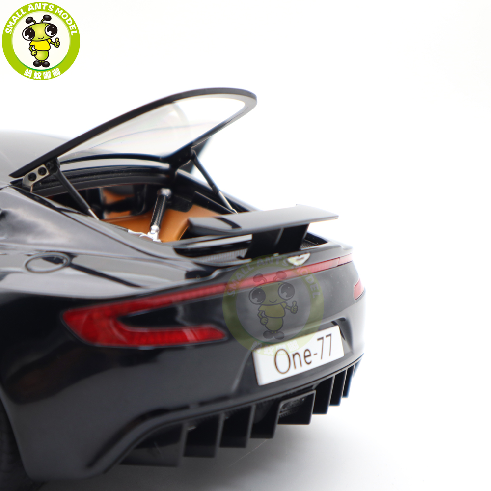 1⁄18 AUTOart 70241 ASTON MARTIN ONE 77 Black Pearl Diecast Model