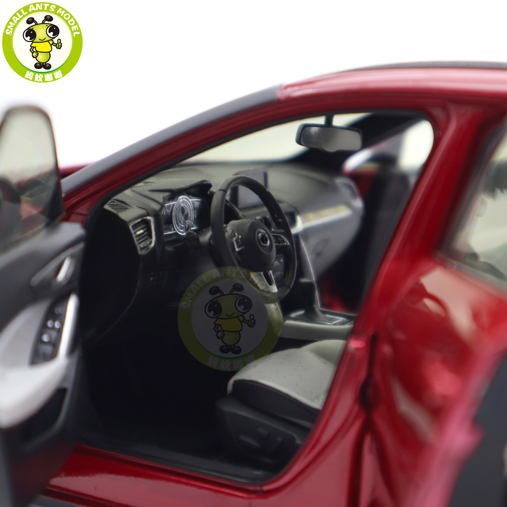 1/18 Mazda CX-4 CX4 SUV Diecast Car SUV Model Toy Boy Girl Gift