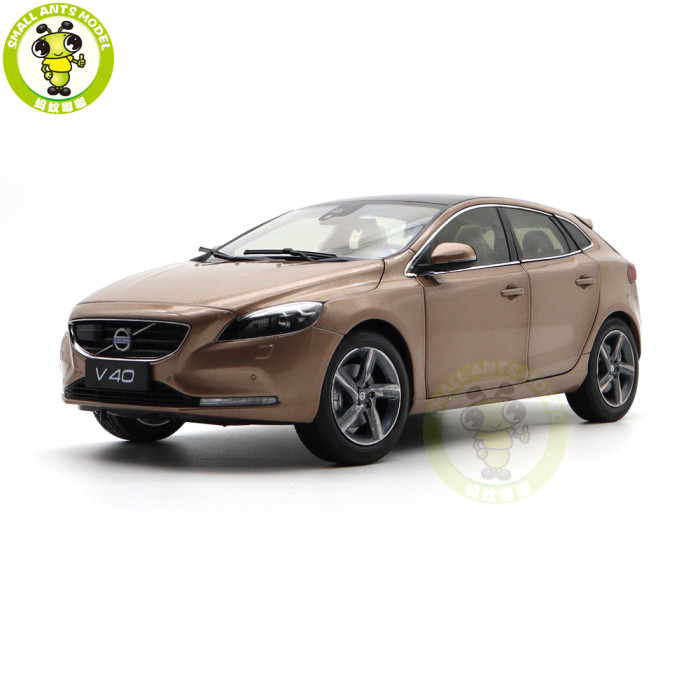 1/18 Volvo V40 Station wagon Hatchback Diecast Model Car Model Toys Kids Boy Girl Gift White