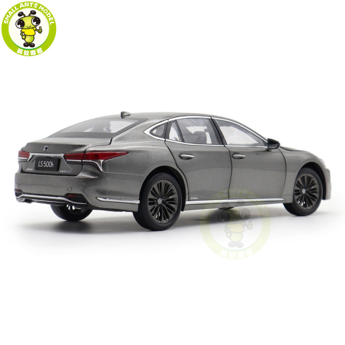 1/18 Toyota Lexus LS 500h Diecast Model Car TOYS KIDS Boys Girls Gifts White