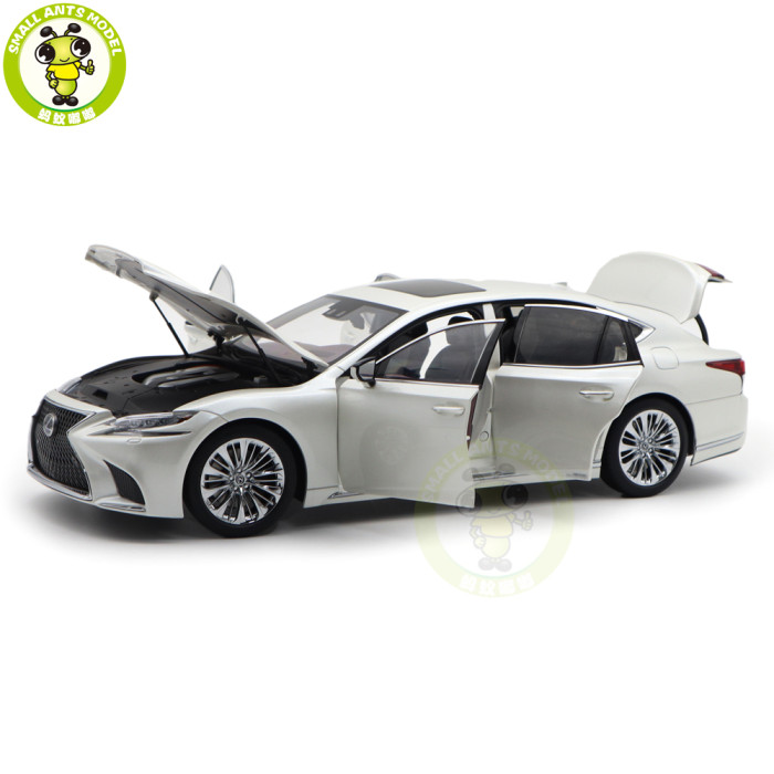 1/18 Lexus LS500h LS 500 Sonic White Autoart 78866 Model Toy Car Gifts For Father Friends
