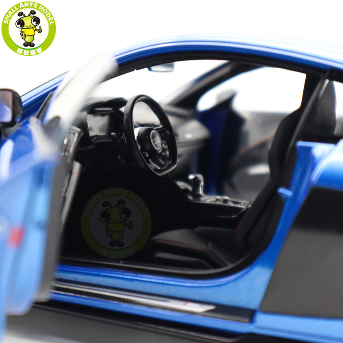 1/18 Audi Sport R8 Coupe KengFai Diecast Model Toy Car Gifts For Friends Father