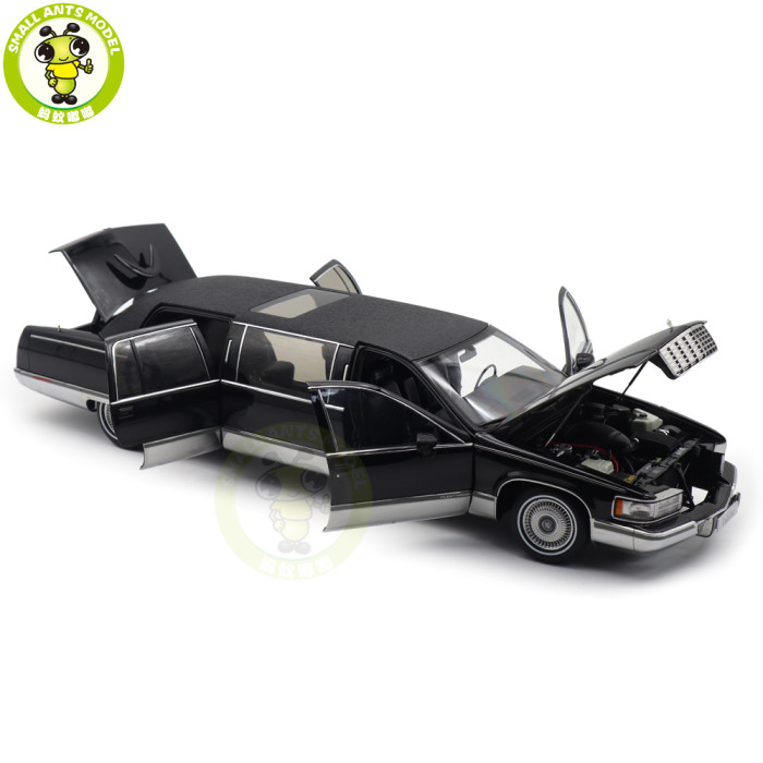 1/18 US GM Cadillac Fleetwood Long Wheelbase Diecast Model Toy Car Gifts For Friends Father