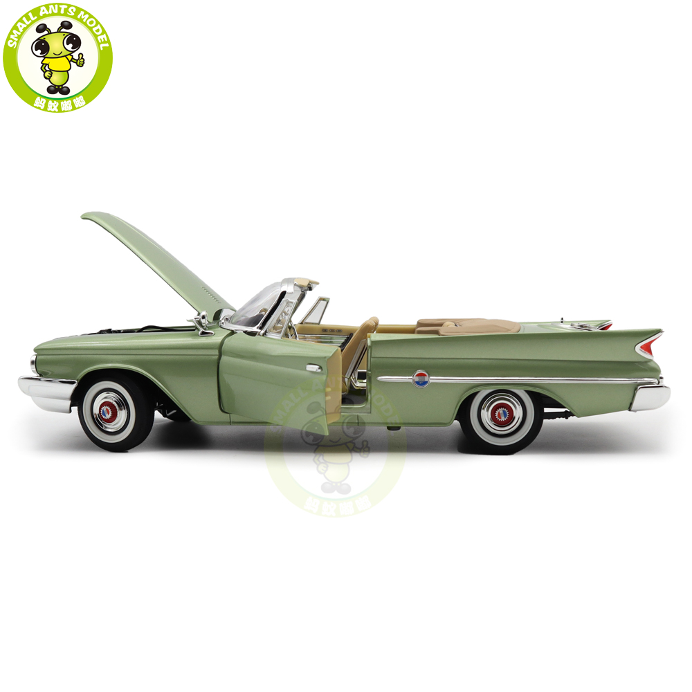 ミニカー 1/18 Roadhawk クライスラー 300F 1960 グリーン 1/18 Yatming Lucky Diecast 1960 Chrysler 300F 300 F (Green