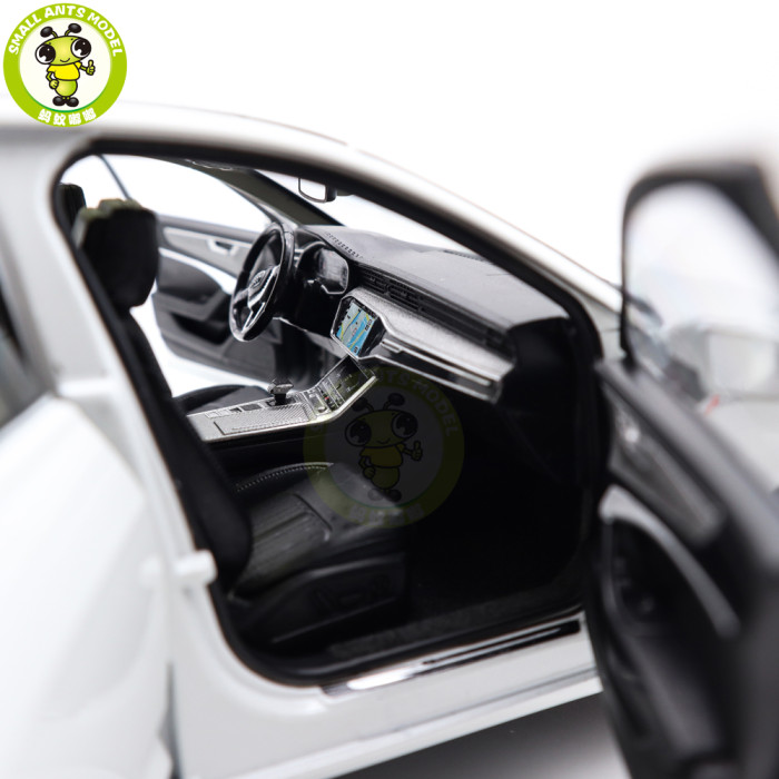 1/18 ALL NEW Audi A6 A6L 2019 Diecast Car Model Toy Boy Girl Gift Collection Black