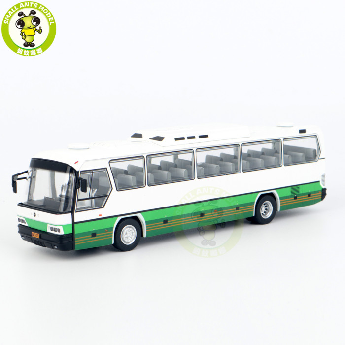 1/64 North BFC6120 NEOPLAN N216 High-grade Luxury Touristry Coach XCARTOYS Diecast Model Toy Car Bus