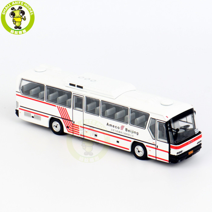 1/64 North BFC6120 NEOPLAN N216 High-grade Luxury Touristry Coach XCARTOYS Diecast Model Toy Car Bus