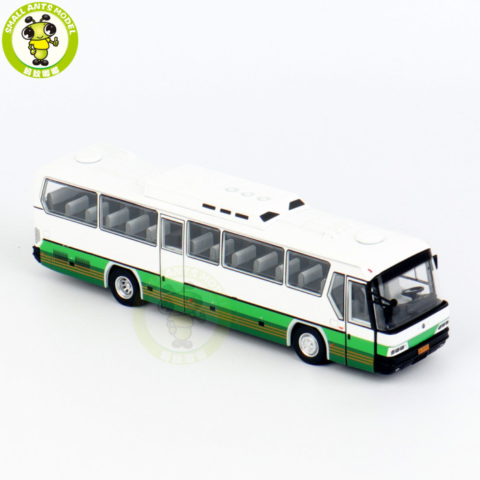 1/64 North BFC6120 NEOPLAN N216 High-grade Luxury Touristry Coach XCARTOYS Diecast Model Toy Car Bus