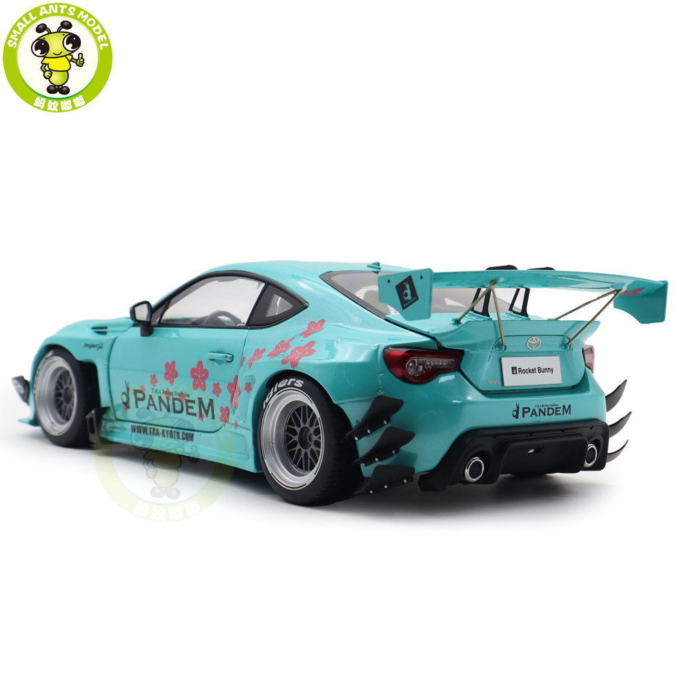 DCNトヨタ GT86 Rocket Bunny ミニカー 1/18 DCN トヨタGT86 パンデム