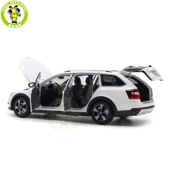 1/18 VW Skoda Octavia Combi Wagon Diecast Model Toy Car Gifts For Friends Father