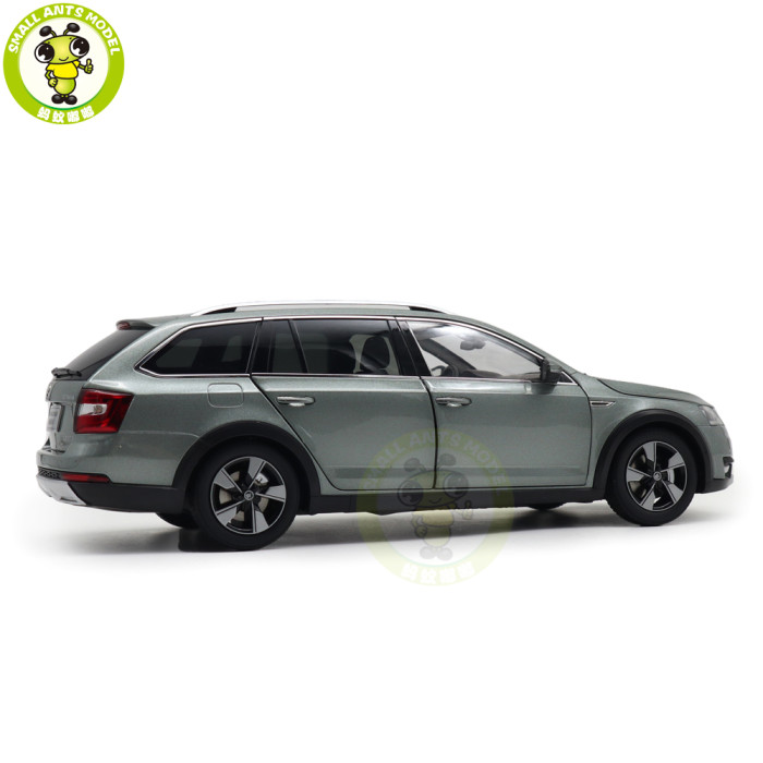 1/18 VW Skoda Octavia Combi Wagon Diecast Model Toy Car Gifts For Friends Father