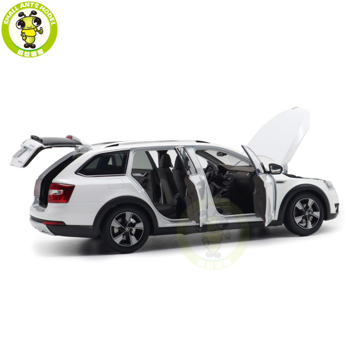 1/18 VW Skoda Octavia Combi Wagon Diecast Model Toy Car Gifts For Friends Father