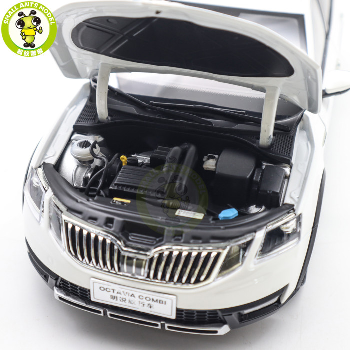 1/18 VW Skoda Octavia Combi Wagon Diecast Model Toy Car Gifts For Friends Father