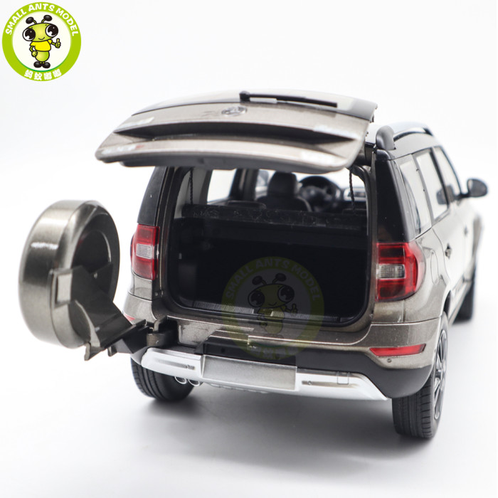 1/18 VW Skoda Yeti Suv Diecast Model Toy Car Gifts For Father Friends