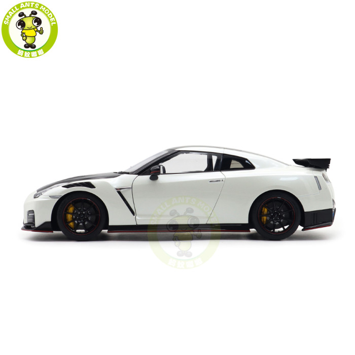 1/18 Nissan GT-R R35 NISMO Special Edition AUTOart 77501 Brilliant White Pearl Model Car