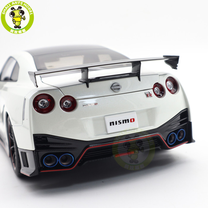 1/18 Nissan GT-R R35 NISMO Special Edition AUTOart 77501 Brilliant White Pearl Model Car