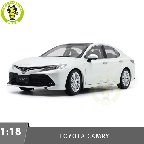 1/18 Toyota Camry 2018 8th generation Diecast Car Model Toys for kids Gifts