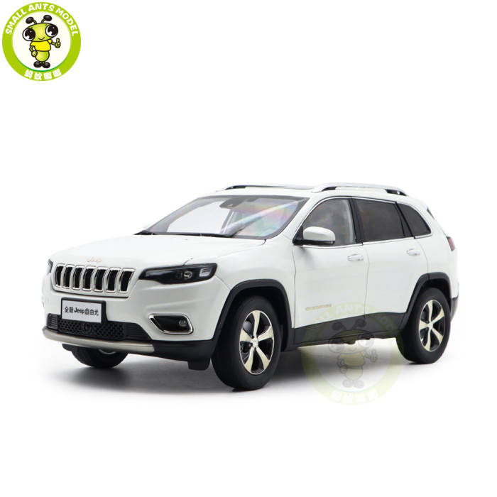 1/18 Jeep Cherokee 2019 Diecast Model Toy Car Gifts For Friends Father