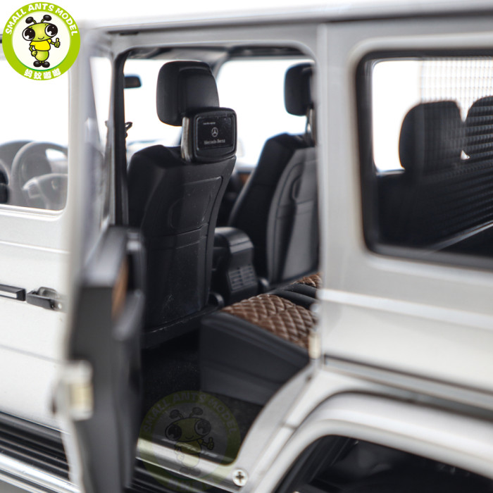 1/18 Mercedes-AMG G63 Benz AUTOart 76323 Silver Model Car Gifts For Father Friends