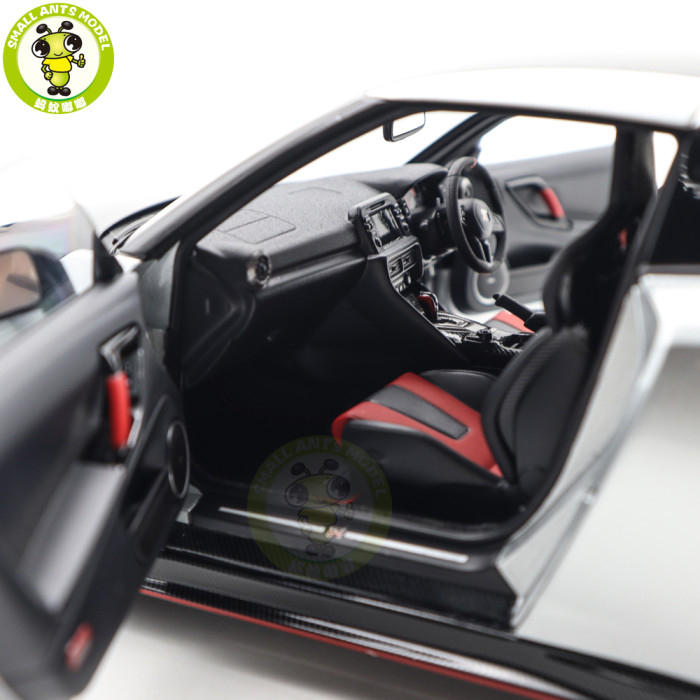 1/18 Nissan GT-R R35 NISMO Special Edition AUTOart 77503 Ultimate Metal Silver Model Car